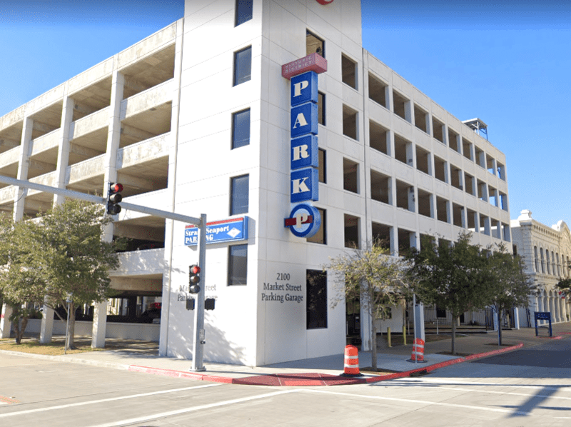 Woman Dies After Jumping from Downtown Galveston Parking&nbsp;Garage