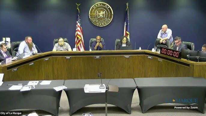 La Marque warns of crisis, says reserves cover only two weeks of&nbsp;operations