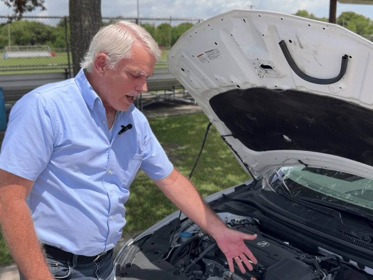 Get Your Car Ready for Labor Day Travel and Hurricane&nbsp;Season