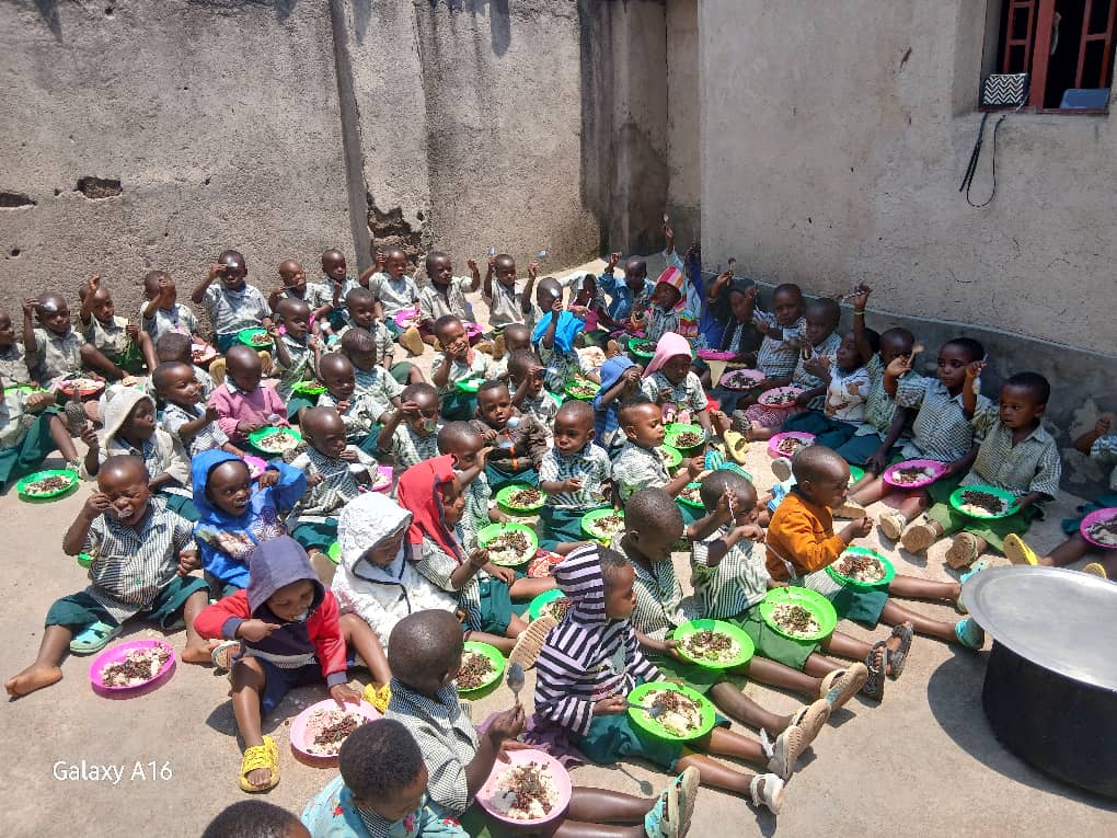 Honey That Builds Futures: Local Beekeeper Changing Lives in&nbsp;Rwanda