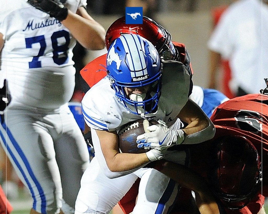 Running game helps Friendswood smash Porter,&nbsp;27-14