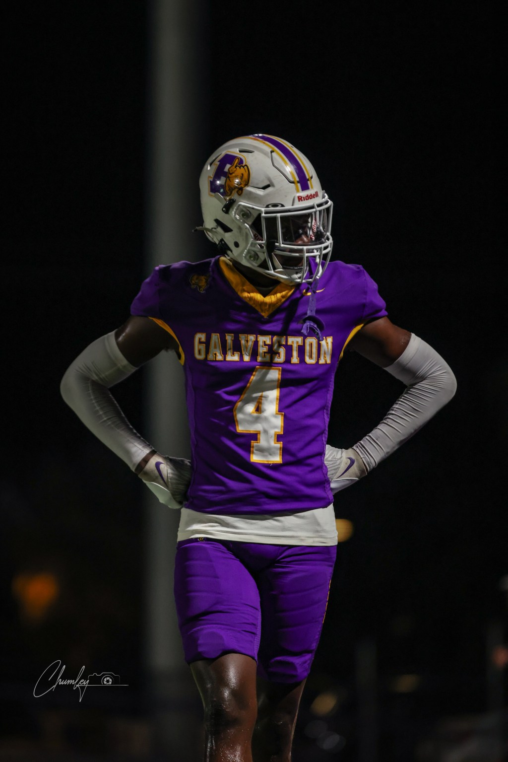 Barbers Hill shuts out Ball in dominant district&nbsp;victory