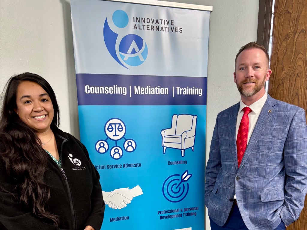 Innovative Alternatives Receives $5,000 Grant for Victim Advocacy&nbsp;Program