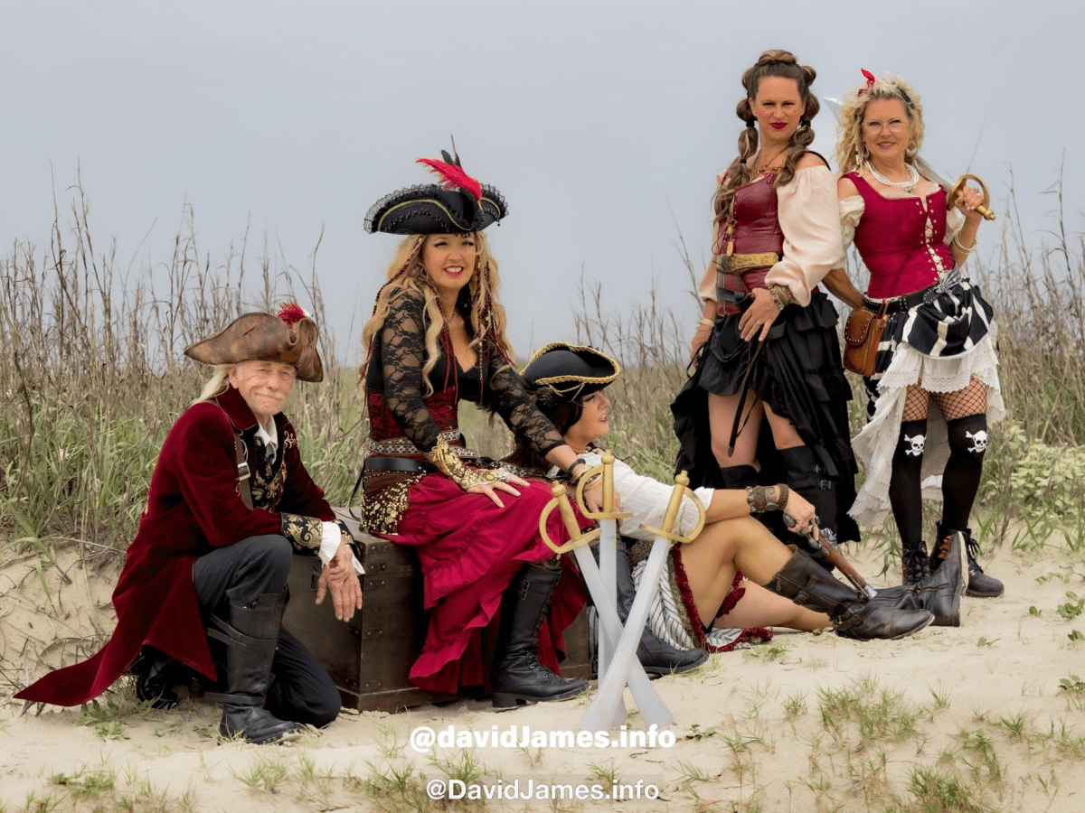 Dark Night on the High Seas: WhoDah Krewe Hosts First-Ever Masquerade&nbsp;Ball