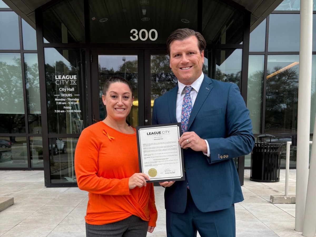 Mayor Proclaims February Teen Dating Violence Awareness&nbsp;Month