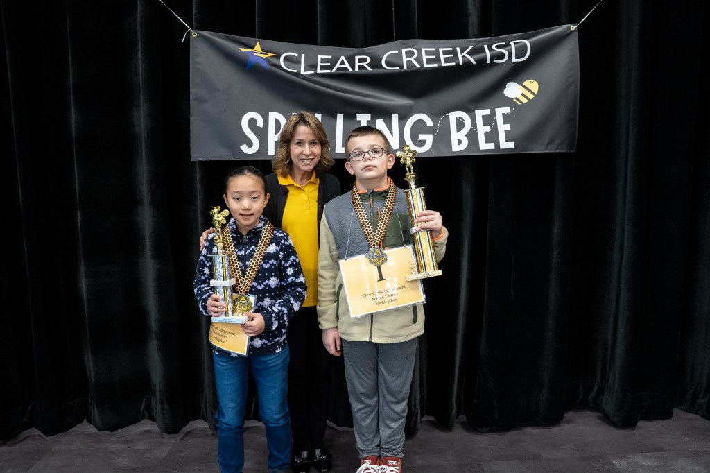 Armand Bayou Fifth-Grader Wins Clear Creek ISD Spelling&nbsp;Bee