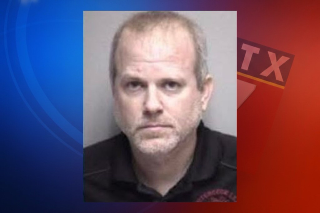 Sheriff’s Office raids alleged gambling operations; Hitchcock mayor among seven arrested