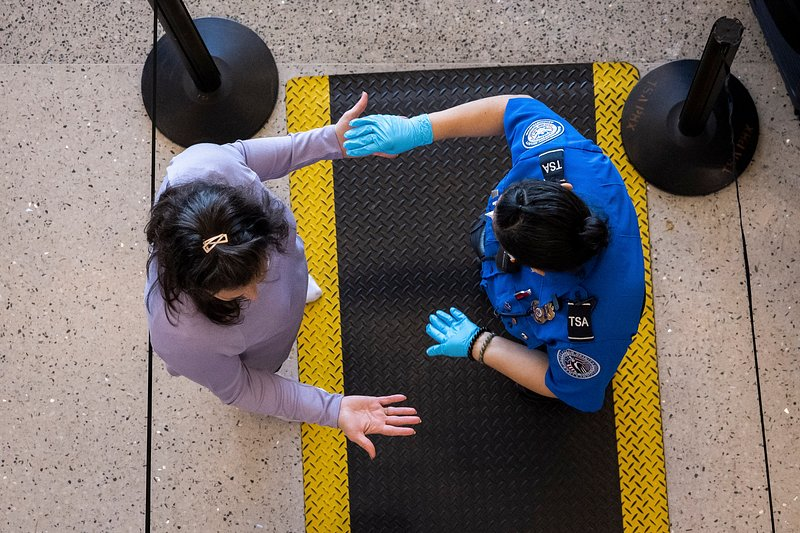 Opinion: Why Returning to Private Security is the Path to Flight Safety