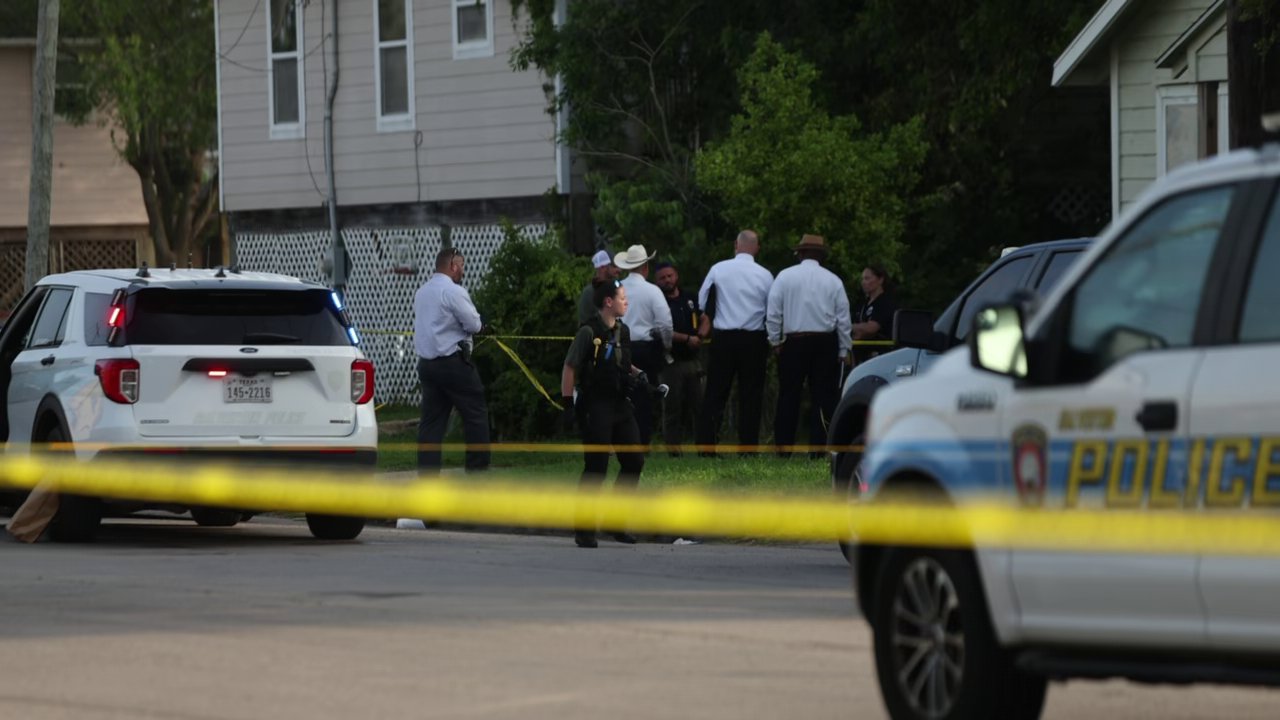 Mother Meets With Galveston Police Chief Following Fatal Officer-Involved Shooting