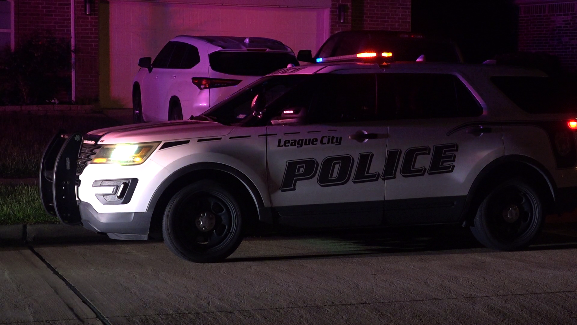 Man dies after alleged attack on elderly League City woman