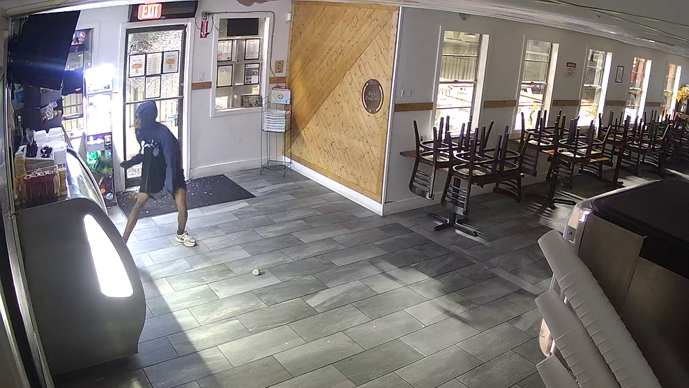 Community Supports Galveston Bakery After Burglary