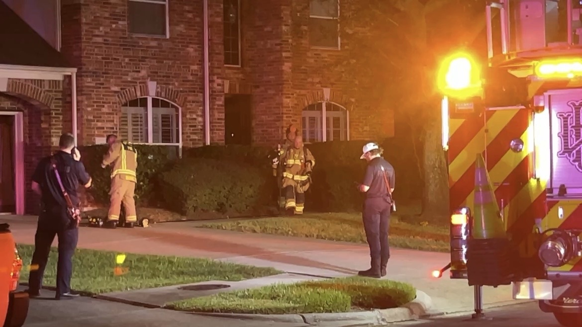Smoking bathroom fan prompts League City fire response