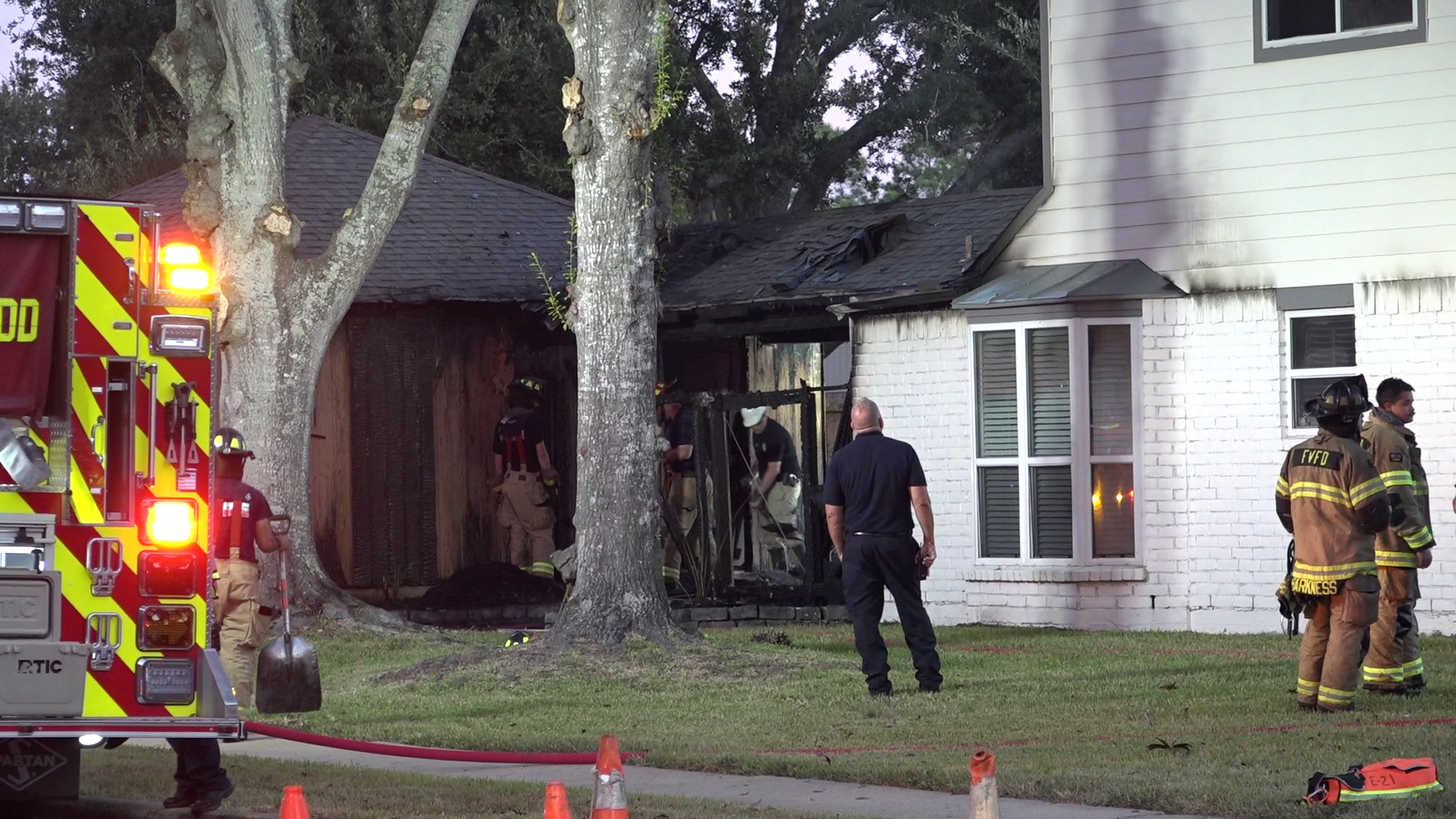 Fire Extends From Detached Garage into Friendswood Home
